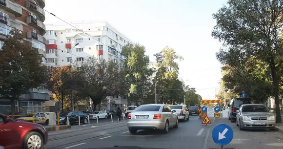 Folosești mașina de serviciu în scopuri personale? Iată ce trebuie să știi!