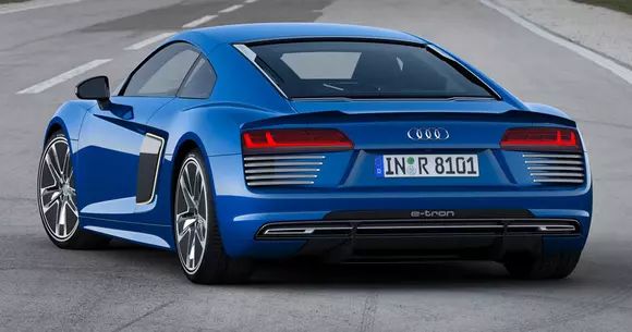 Audi confirmă un rival pentru BMW i8