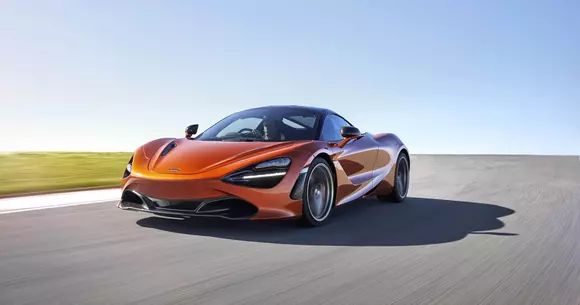 McLaren 720S o să aibă o versiune Longtail