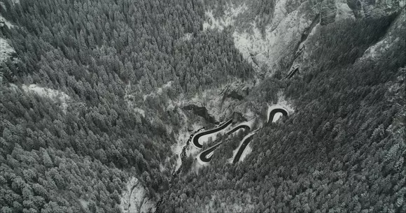 "România înghețată" - Un clip cu care ai putea promova brandul de țară