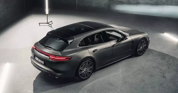 Porsche Panamera Sport Turismo - Familistul complet