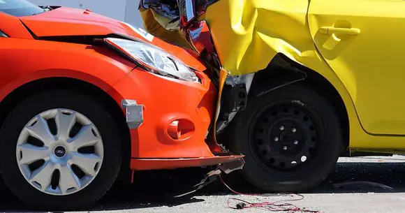 RCA: 3 companii de asigurări pe lista neagră când vine vorba de plata daunelor