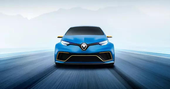 Renault-Nissan estimează că în următorii 10 ani va produce vehicule complet autonome