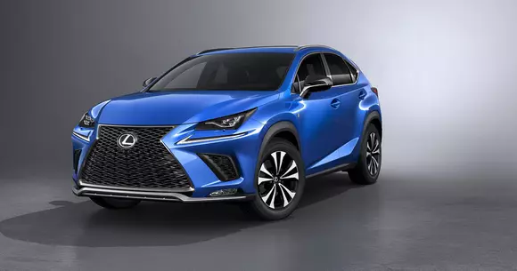 Lexus NX facelift și-a făcut apariția la Shanghai