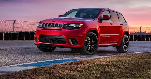 Jeep Grand Cherokee Trackhawk - Poze și detalii oficiale cu SUV-ul de 707 CP