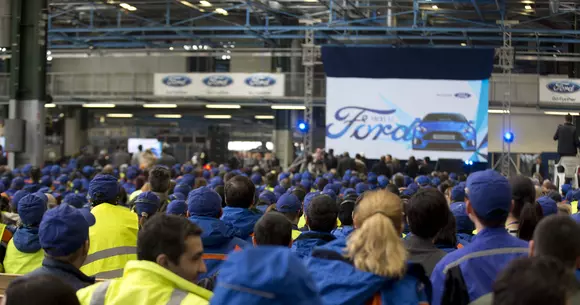 În așteptarea lui EcoSport: Ford angajează circa 1000 de oameni la uzina din Bănie