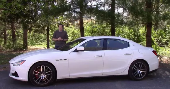 Câteva motive pentru care să nu-ți cumperi un Maserati Ghibli de acum 2 ani