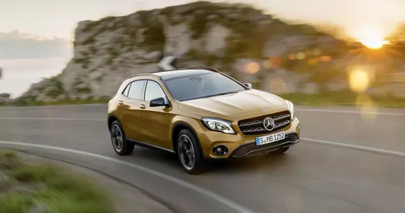 Mercedes-Benz GLA facelift a ajuns în România. Lista de prețuri