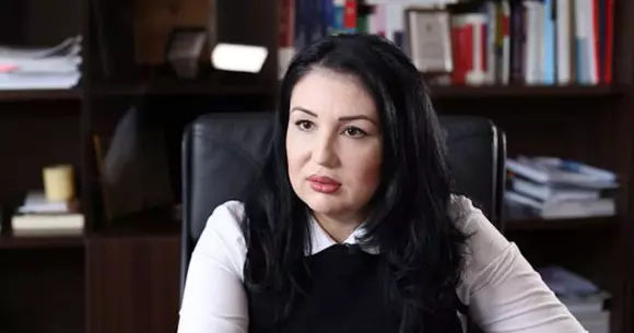 Pirateria de programe software – Cum te transformi din infractor în victimă și apoi iar în infractor