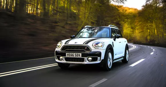 MINI Countryman Cooper S All4 - Bigger is better!