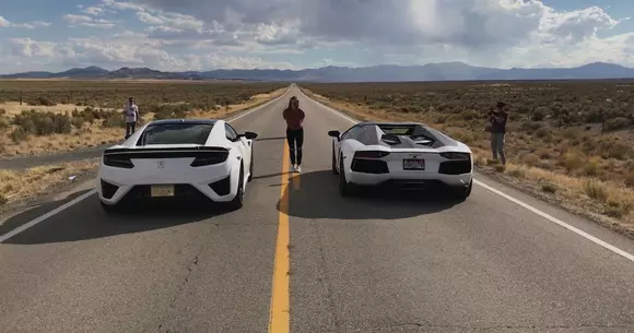 Acura NSX versus Lamborghini Aventador: surpriză sau confirmare?