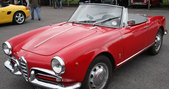 Trei motive pentru care mașinile Alfa Romeo sunt superbe