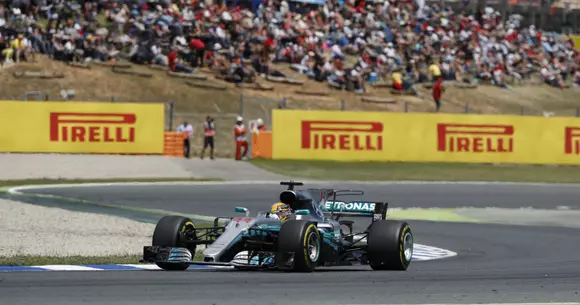 Formula 1 - Lewis Hamilton a câștigat în Barcelona