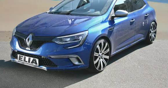 Renault Megane a intrat pe mâna celor de la Elia și arată bine