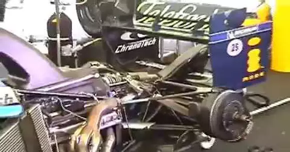 Se poate interpreta un cântec cu un motor de Formula 1?