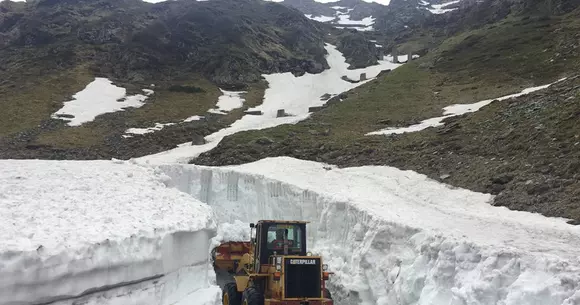 Autoritățile au început pregătirile pentru deschiderea celor mai spectaculoase drumuri din România
