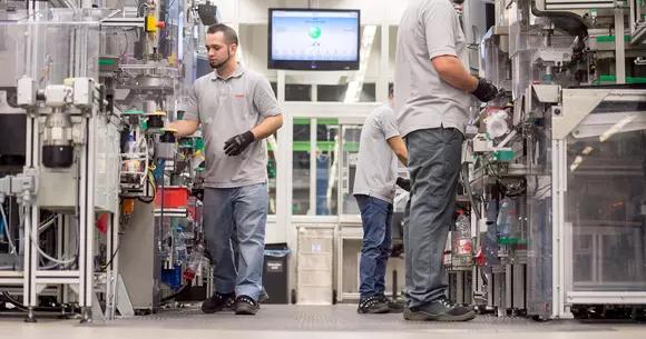 Bosch cumpără compania italiană de la care au pornit problemele de producţie pentru BMW