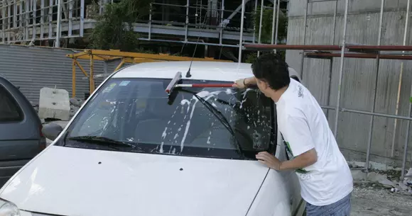 Ai zgârieturi pe parbriz? E posibil să nu treci ITP-ul