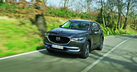 Mazda CX-5: Transfigurare și înnobilare