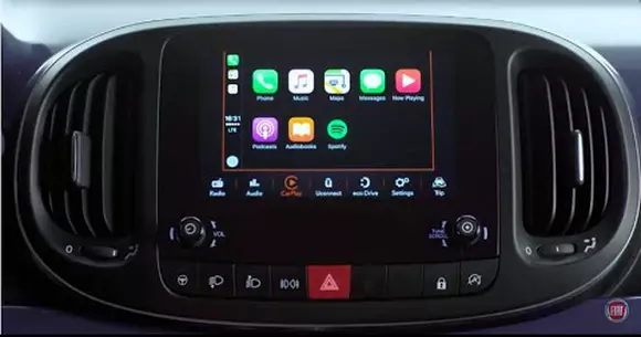 Cum funcţionează Apple CarPlay pe noul Fiat 500 L