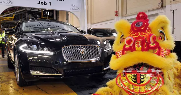 Jaguar investeşte într-o nouă fabrică de motoare în China