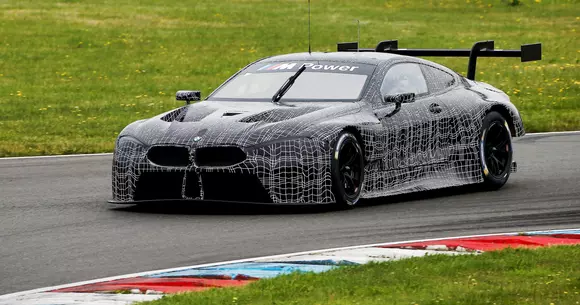 Pregătiri pentru Le Mans: BMW M8 GTE în primele teste oficiale
