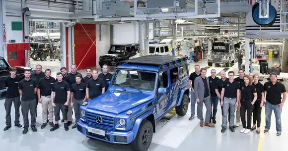Sărbătoare la Graz: unitatea Mercedes-Benz Clasa G cu numărul 300.000 a părăsit linia de producţie