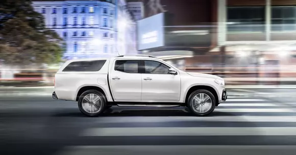 Noul Mercedes Clasa X poate fi comandat în România