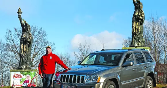 Jeep Grand Cherokee Model WH: Un american de încredere