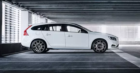 Mai multă putere de la Polestar pentru Volvo S60 şi Volvo V60