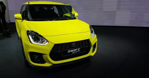 Suzuki Swift Sport te va determina să-ţi faci abonament pe un circuit