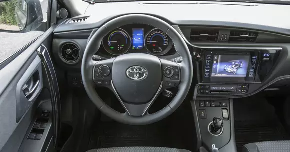 Toyota România recheamă în service peste 1.600 de mașini