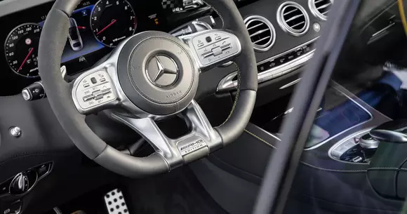 Mercedes-Benz a raportat vânzări record în mai