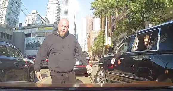 În State a apărut "prioritatea de rapper". Vezi cum funcționează! | VIDEO