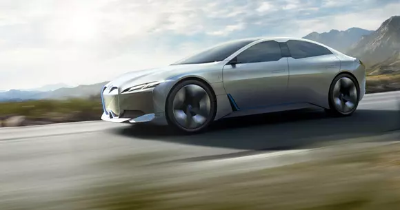 BMW i Vision Dynamics: Cum va arăta viitorul i5