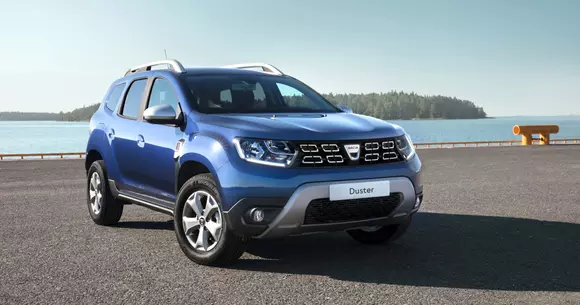 Dacia Duster - primele poze cu interiorul (VIDEO)