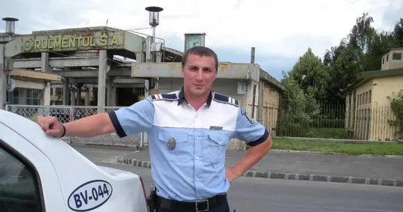 Pietonii pot fi amendaţi chiar dacă trec pe zebră. Godină a deschis "Cutia Pandorei"