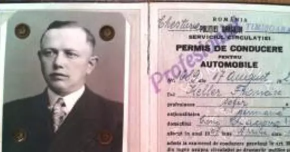 Un timișorean are o colecție de permise de conducere. Vezi de când e cel mai vechi permis!