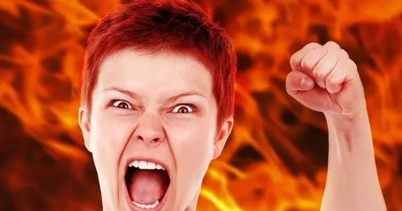 Şi femeile încep să se bată pentru locurile de parcare