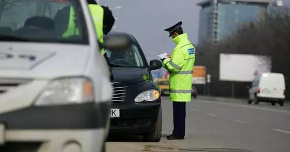 Modificare a Codului Rutier care vizează șoferii! Ce trebuia să facem din 2 septembrie 2017