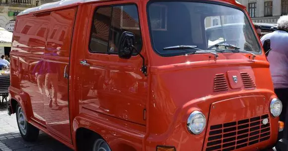 De Dacia D6 ai auzit? Este extrem de rară și a fost produsă în România