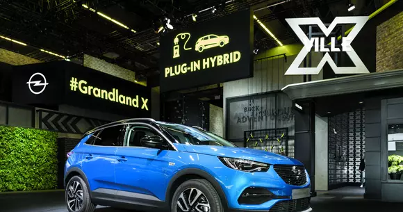 Opel Grandland X: Primul hibrid plug-in de la Opel
