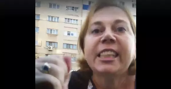 Road rage în București. O femeie a atacat o altă șoferiță - VIDEO