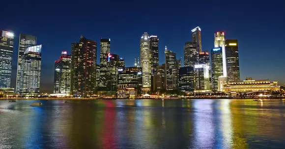 Decizie istorică: Singapore nu va mai permite înmatriculările auto din 2018