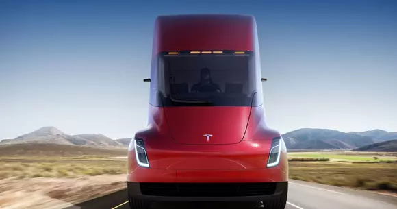 Schimbări importante în legislaţie: toate camioanele trebuie echipate cu alcool tester și cutie neagră