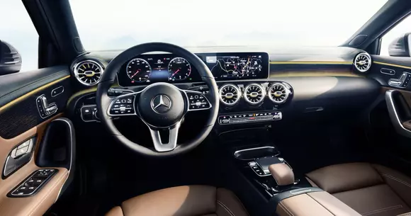 Viitorul Mercedes-Benz Clasa A primeşte elemente de design de la Clasa S