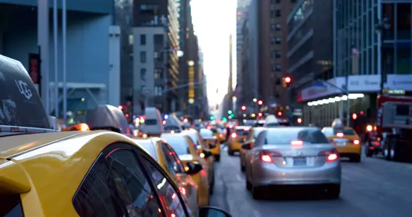 De ce o Toyota Corolla costă în Singapore cât un BMW Seria 5