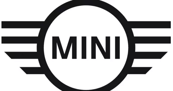 Noul logo MINI debutează pe modelele mărcii din 2018