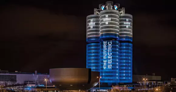 BMW a livrat peste 100.000 de automobile electrificate la nivel global