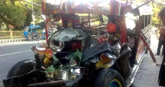 Tragedie de Crăciun: 20 de membri ai unei familii au murit într-un accident rutier